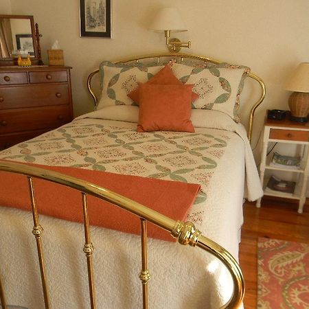 Harrington House Bed & Breakfast มิลฟอร์ด ภายนอก รูปภาพ